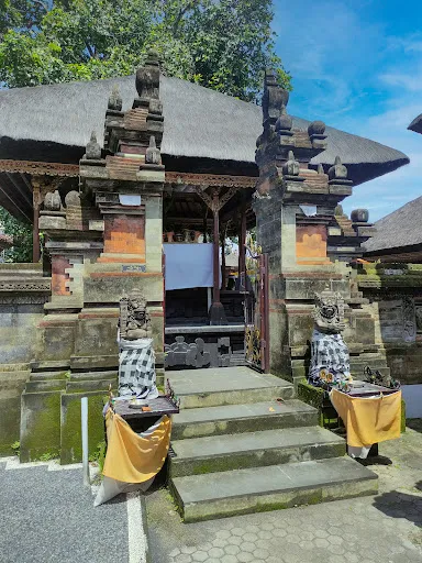 Pura Erjeruk 4