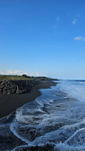 Pantai Purnama 2