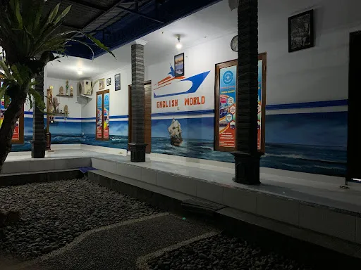 English World Bali 1