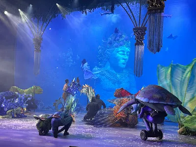 Varuna Underwater Theatrical Dining 4