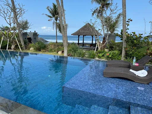 K Ko Surf Village at Keramas 2