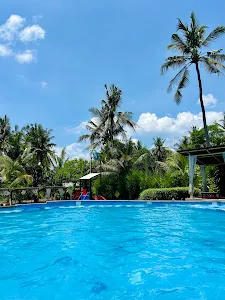 The Segara Seaview Pool Garden & Eatery 2