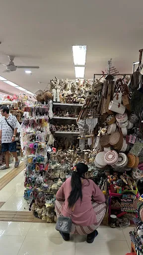 pasar sukawati baru 2