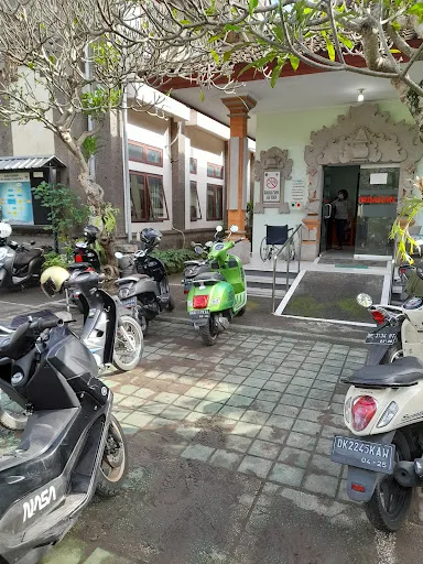 Puskesmas Blahbatuh II 3