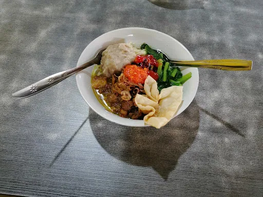 Warung Bakso Ayam & Babi Tiga Dewi 3