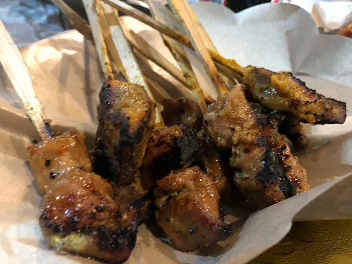 Warung Nasi Lawar Dugong 21 4