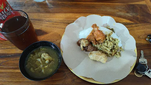 Warung Srinadi - Men Bekul 4