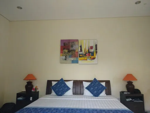 Uma Budhas Guest house 4