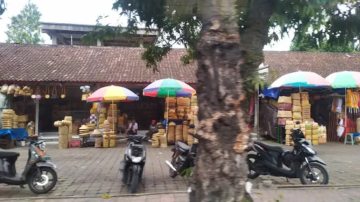 Pasar Umum Bedulu 2