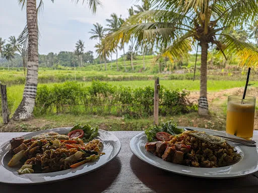 Yeh Pulu Cafe 2