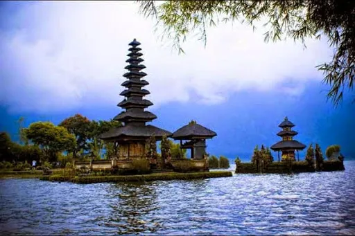 Bali Great Travel - Ubud Driver and Guide 1