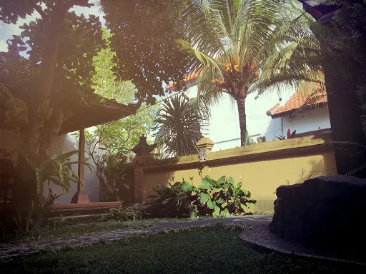 Hotel Gianyar 4