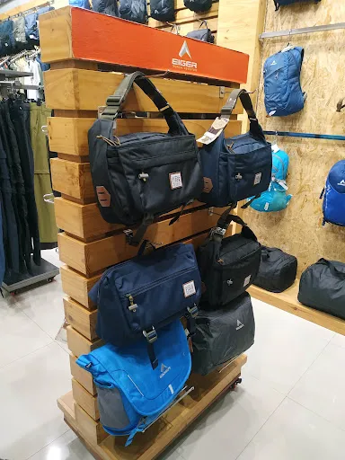 EIGER Adventure Shop Gianyar 3