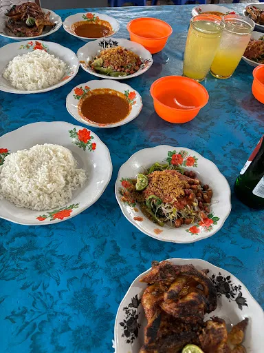 Rumah Makan Ayam Taliwang 2