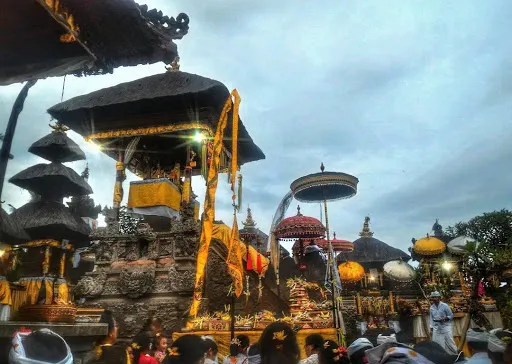 Puri Bakas Klungkung