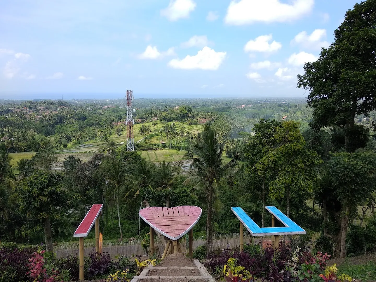 Twin Hill 3