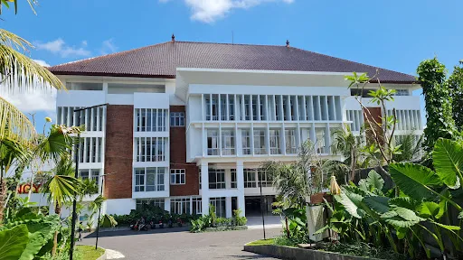 Rumah Sakit Umum Warmadewa 3