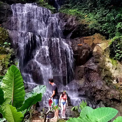 Ulu cangkir waterfall 2