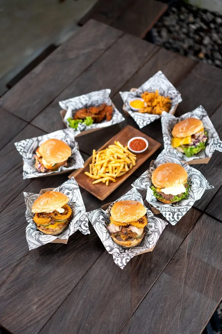 House Of Burger 3
