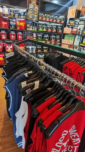 KMCR Gianyar Sport Nutrition & Apparel 3