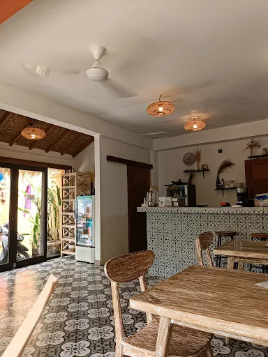 Different Cafe 1