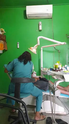 Family Dentist 1
