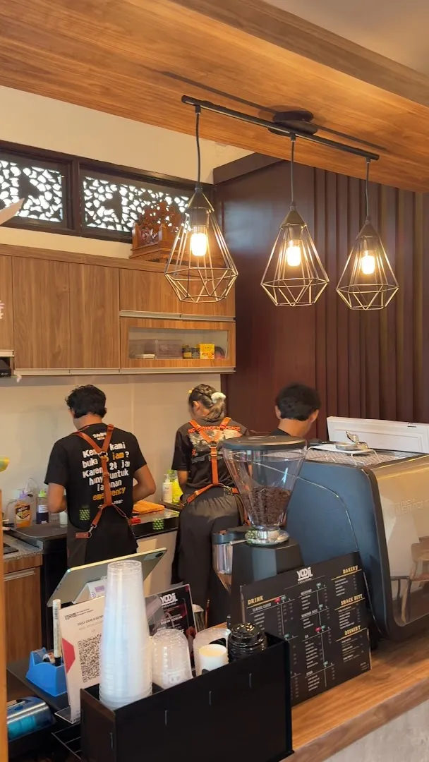 Yooji Cafe 1