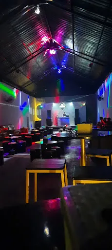 Edge Kitchen Bar 3