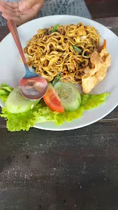 Uma Sari D'warung 3