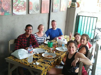 Uma Sari D'warung 4