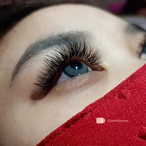 Dlashbrow.studio & academy Gianyar 3