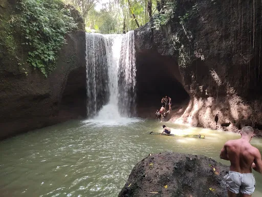 Suwat Waterfall 2