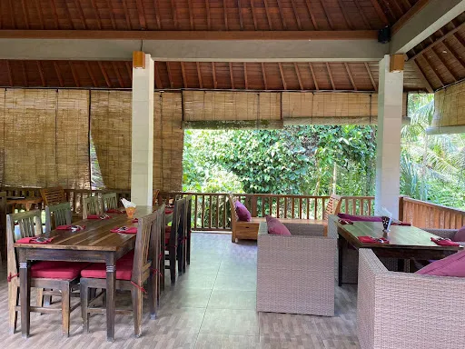 Mahayoni villa 4