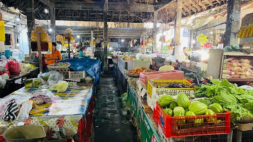 Pasar Pejeng local market 2
