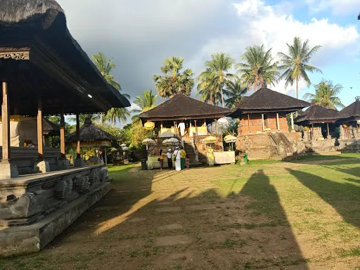 Pura Pusering Jagat 2