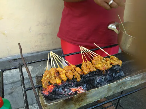 Warung Sate Made 3