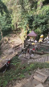 The Tadah Uwuk Waterfall and Canyon view 1