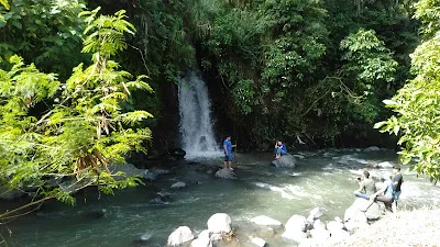 The Tadah Uwuk Waterfall and Canyon view 2