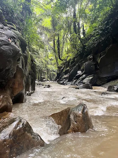 Kanto Lampo Waterfall 3
