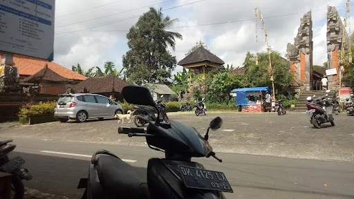PURI AGUNG MANUABA 4