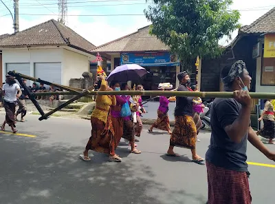 Warung Nasi Keplak Bu Anggreni 1