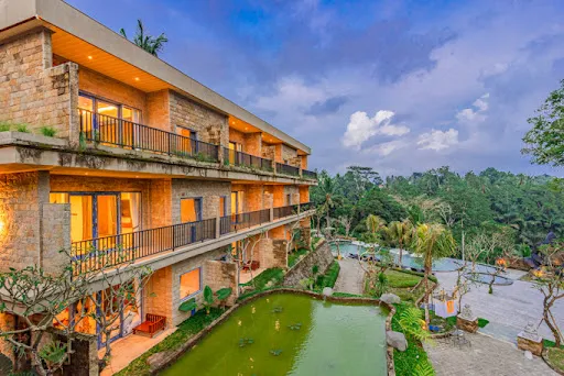 Hoshi Jungle Resort 3