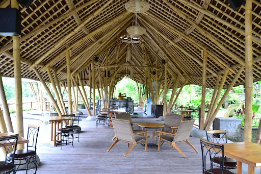 Sans Indian Restaurant Ubud by Wonderspace 3