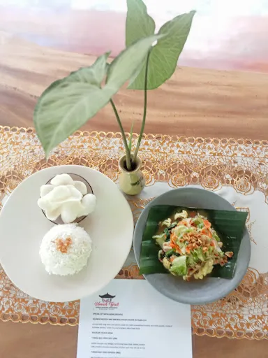 BETUTU KEREN PAK RIZAL(local resto) 3