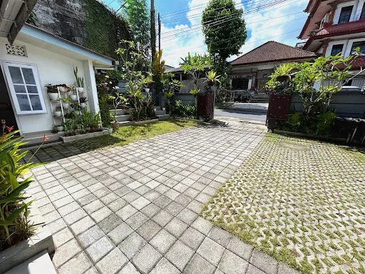 Graha Sehat Mawar Pujung