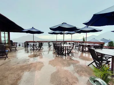 Lakeview Restaurant 1
