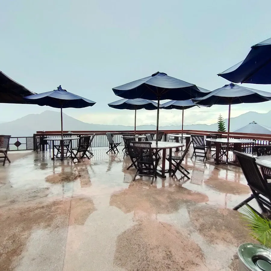 Lakeview Restaurant 2