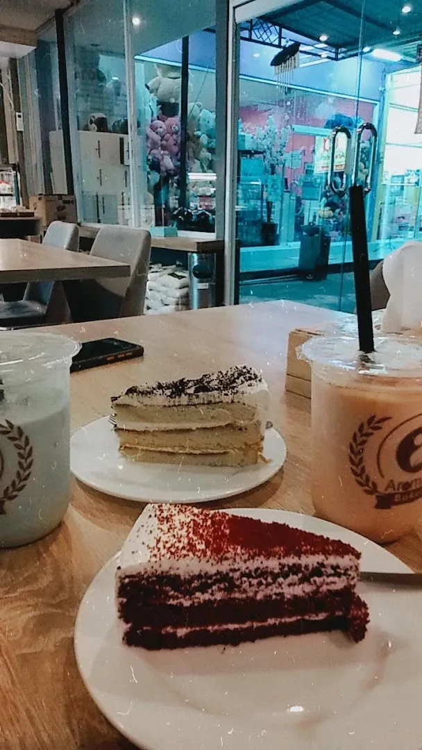 Plasto Bistro And Bar 1