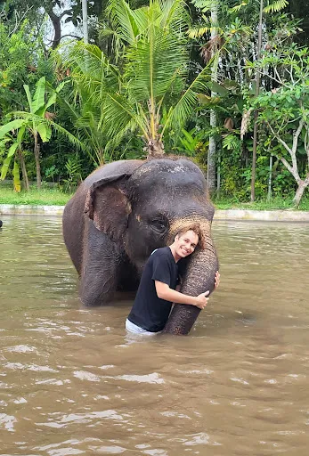Titi Bali Tour 4