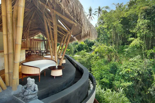 Ganapati Bar and Lounge Ubud 4